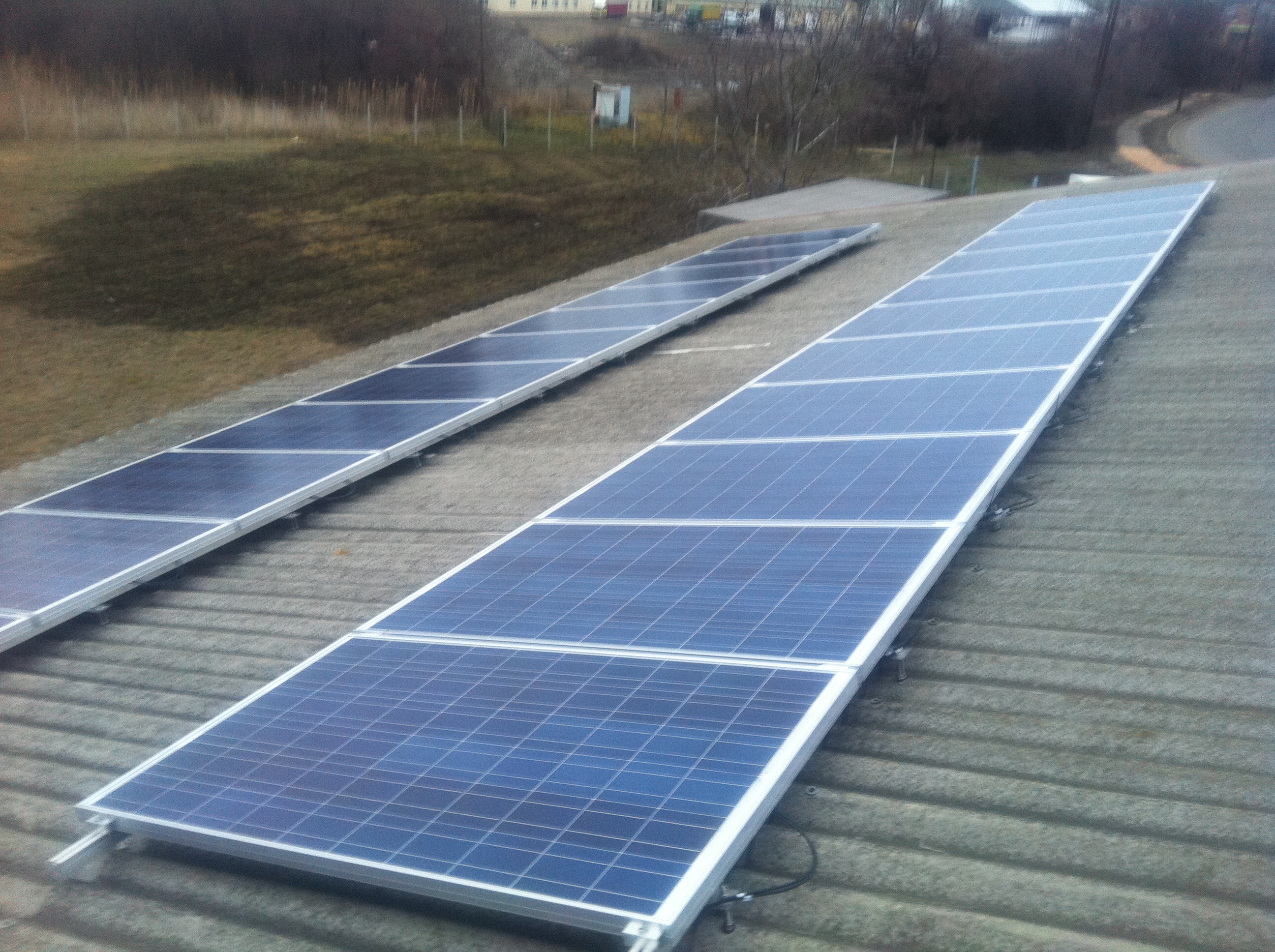 Instalacija 15kW On-Grid solarnog sistema Tacho-TAX D.O.O., 2011 godine Instalacija 15kW On-Grid solarnog sistema Tacho-TAX D.O.O., 2011 godine