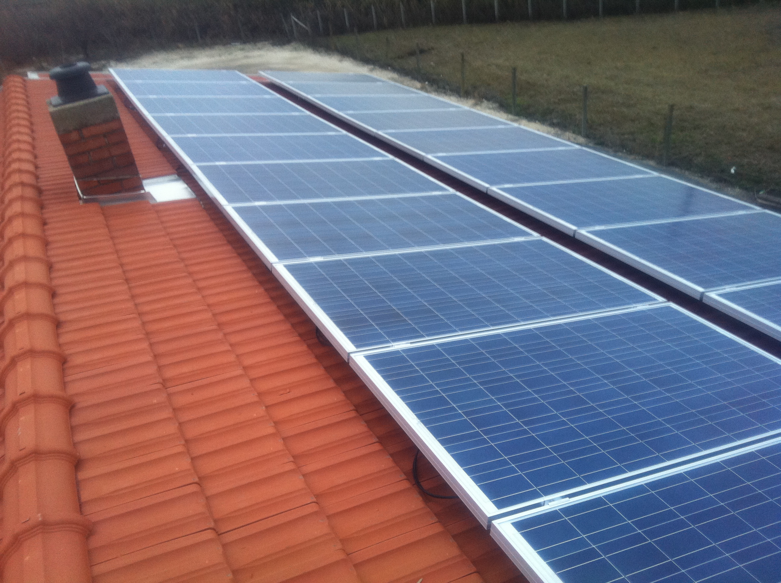 Instalacija 15kW On-Grid solarnog sistema Tacho-TAX D.O.O., 2011 godine Instalacija 15kW On-Grid solarnog sistema Tacho-TAX D.O.O., 2011 godine